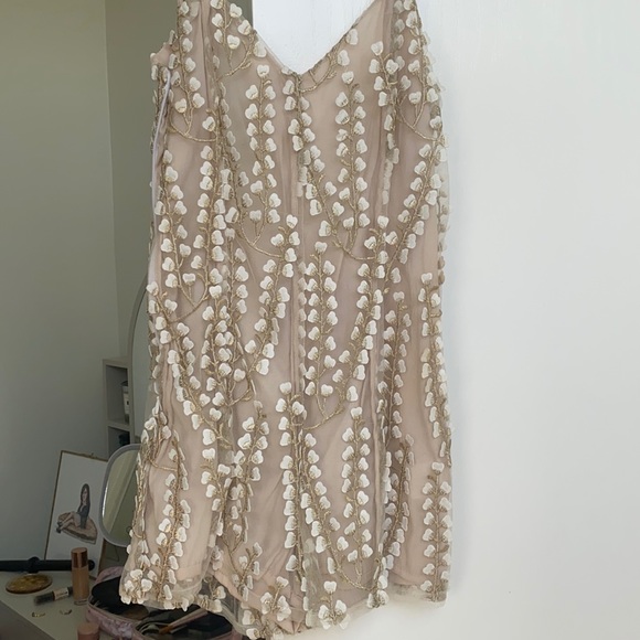Gold low back embroidery lace romper - Picture 1 of 6
